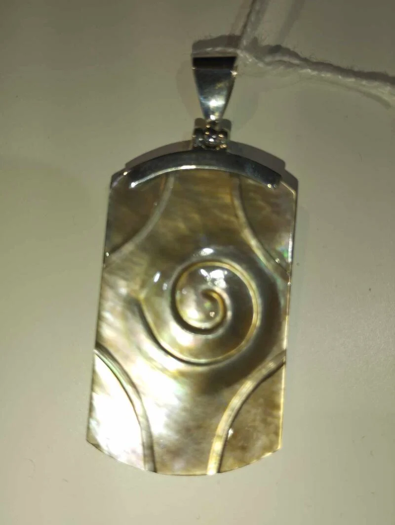 Parelmoer spiraal hanger 925 zilver