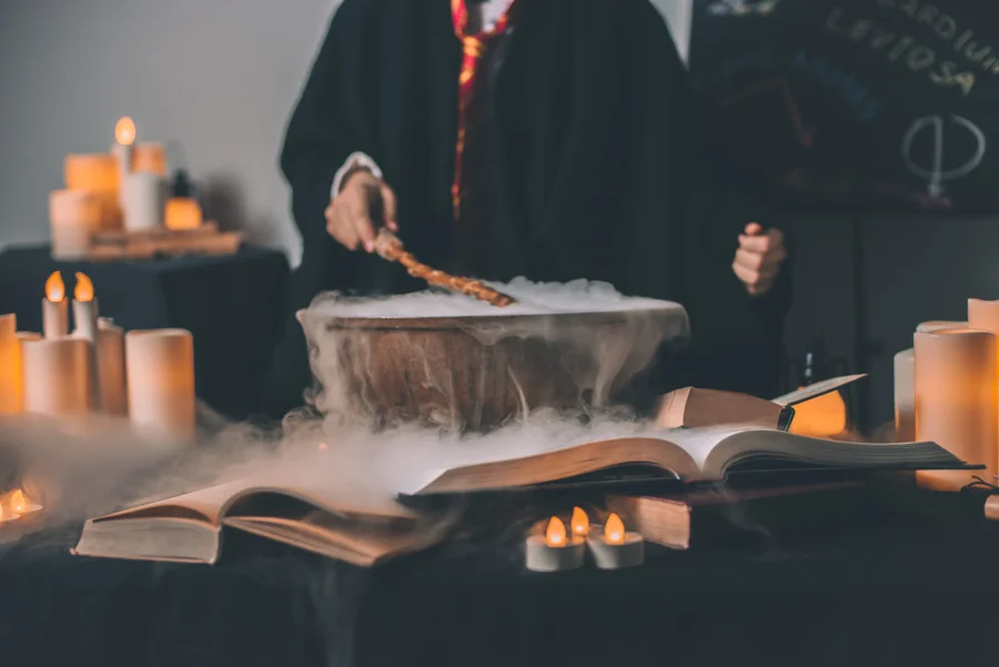 Spiritualiteit. Esoterie. Spirituele winkel. Spirituele webshop. Kaartleggingen. Edelstenen. Wierook. Chakra. Healing. Heksenopleiding. Kruiden. Gidsen.