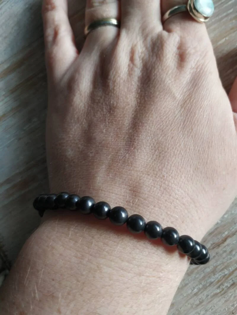 Armband shungiet (6mm)