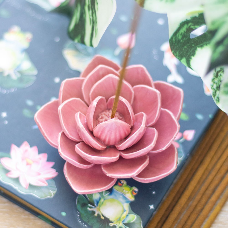 Roze Waterlelie Wierookhouder – Pond Dipping – Meditatie & Rust
