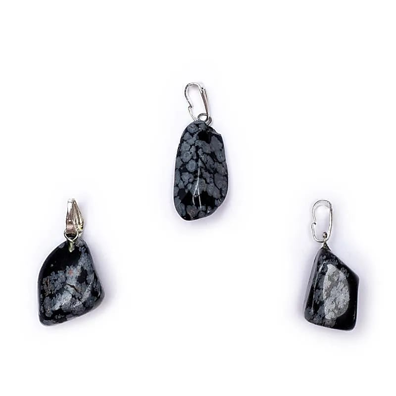 Sneeuwvlok Obsidiaan Edelsteenhanger – met geboord oogje en ketting (±1–2,5 cm) – Bescherming & Aarding