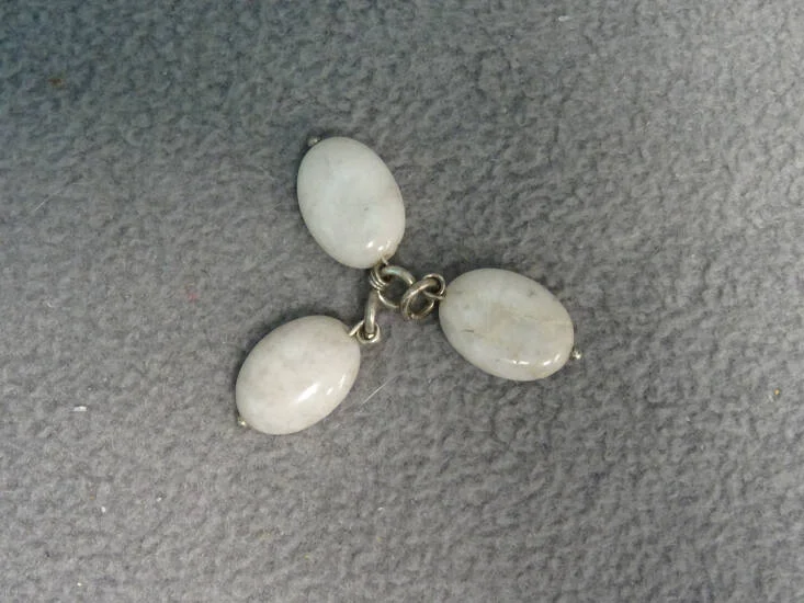 Sneeuwkwarts (Melkkwarts) Edelsteenhanger – Beschermend & Balancerend